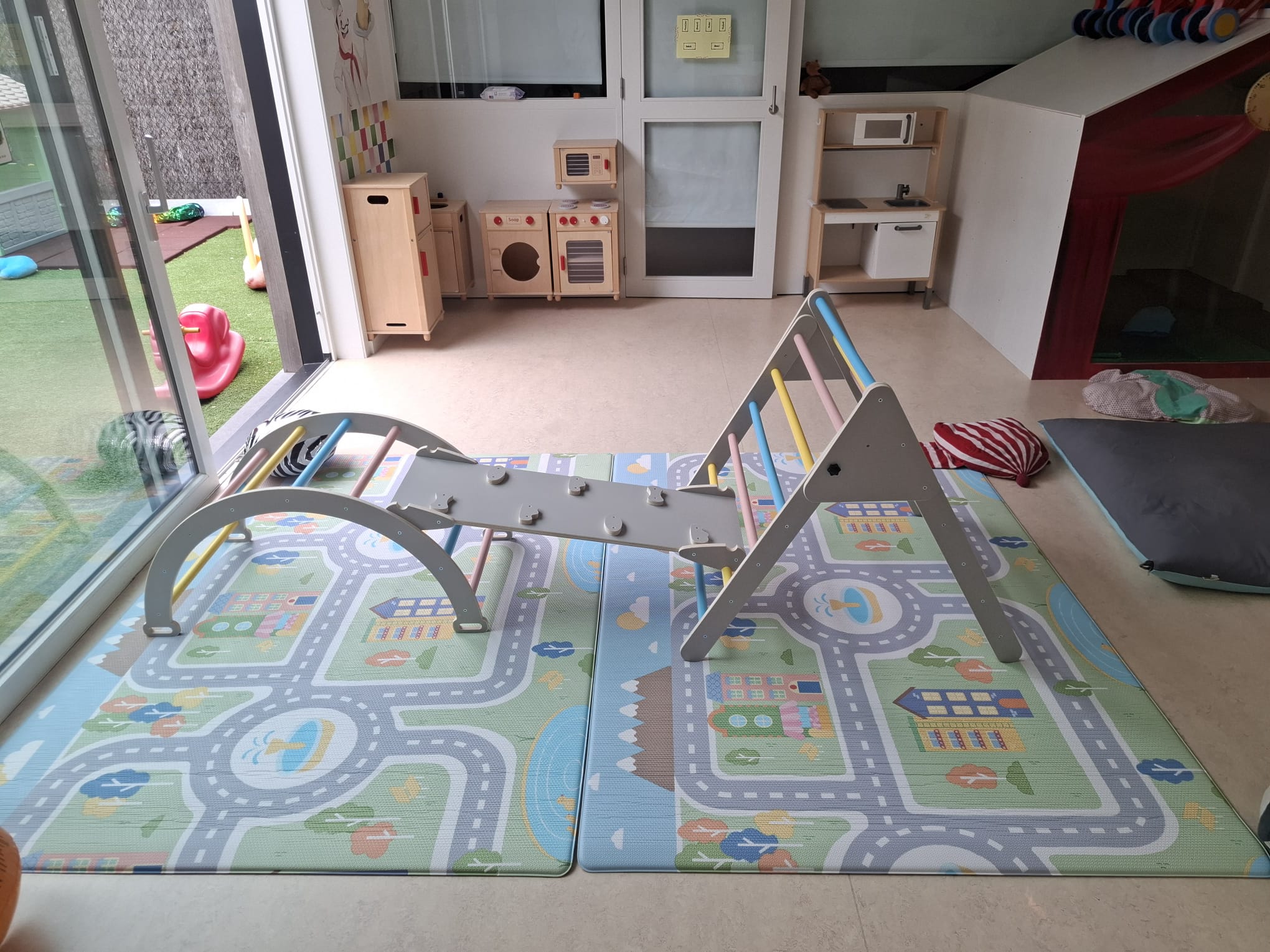Tapis de jeu double face pour voiture XL (mousse 140x200cm)